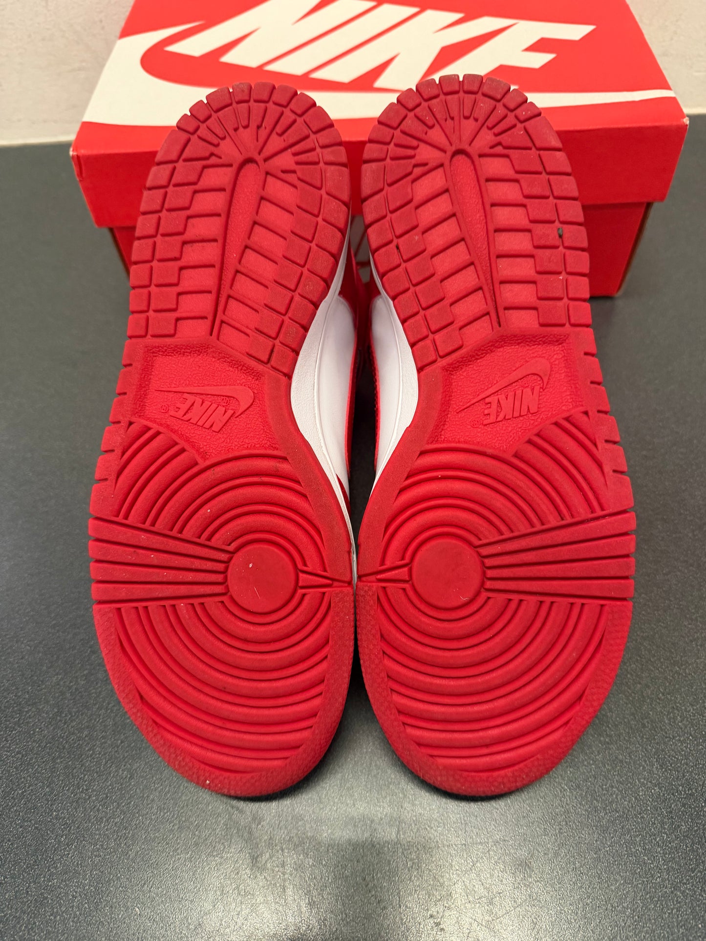 Dunk high championship red