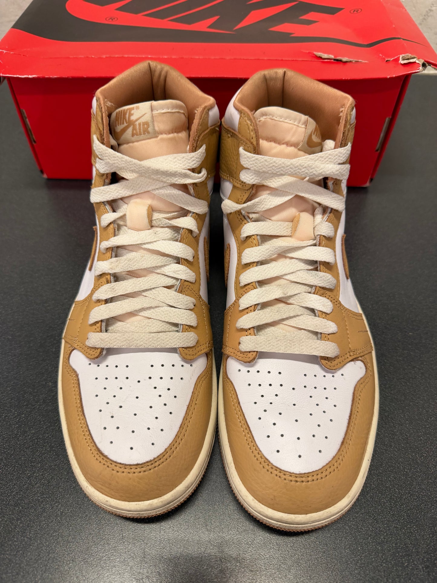 Jordan 1 Praline (W)