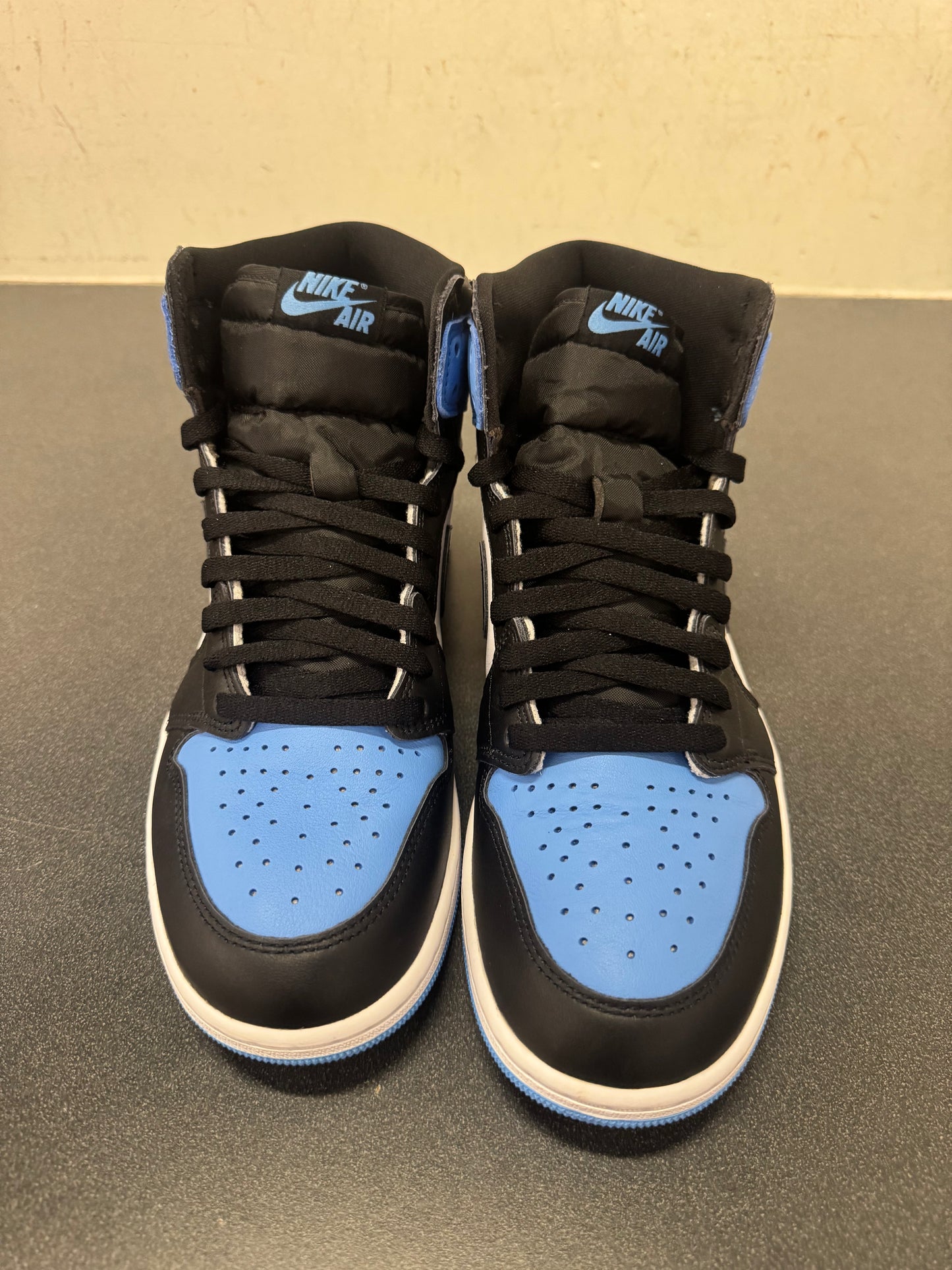 Jordan 1 UNC Toe