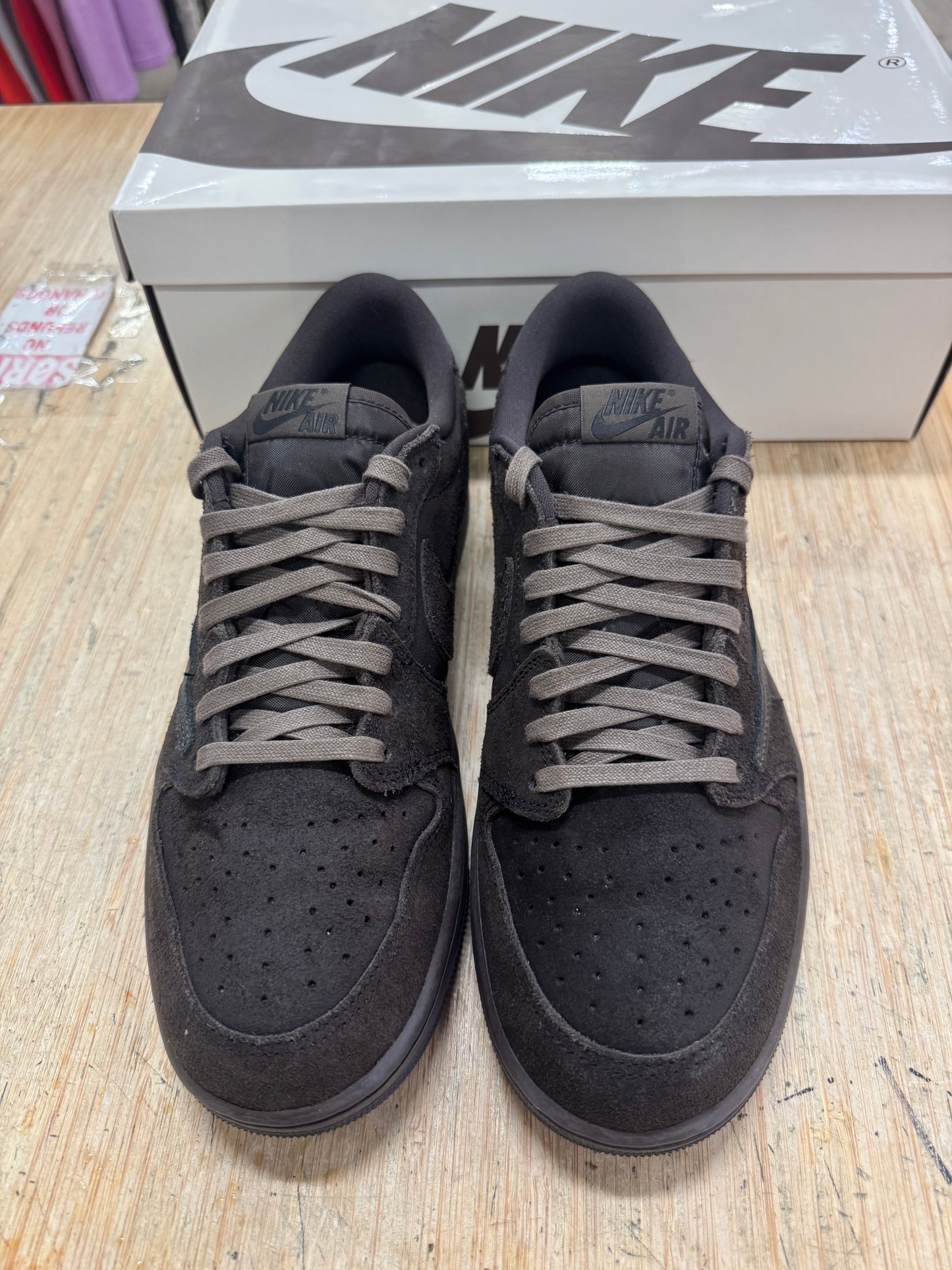 Travis Scott Jordan 1 Velvet Brown