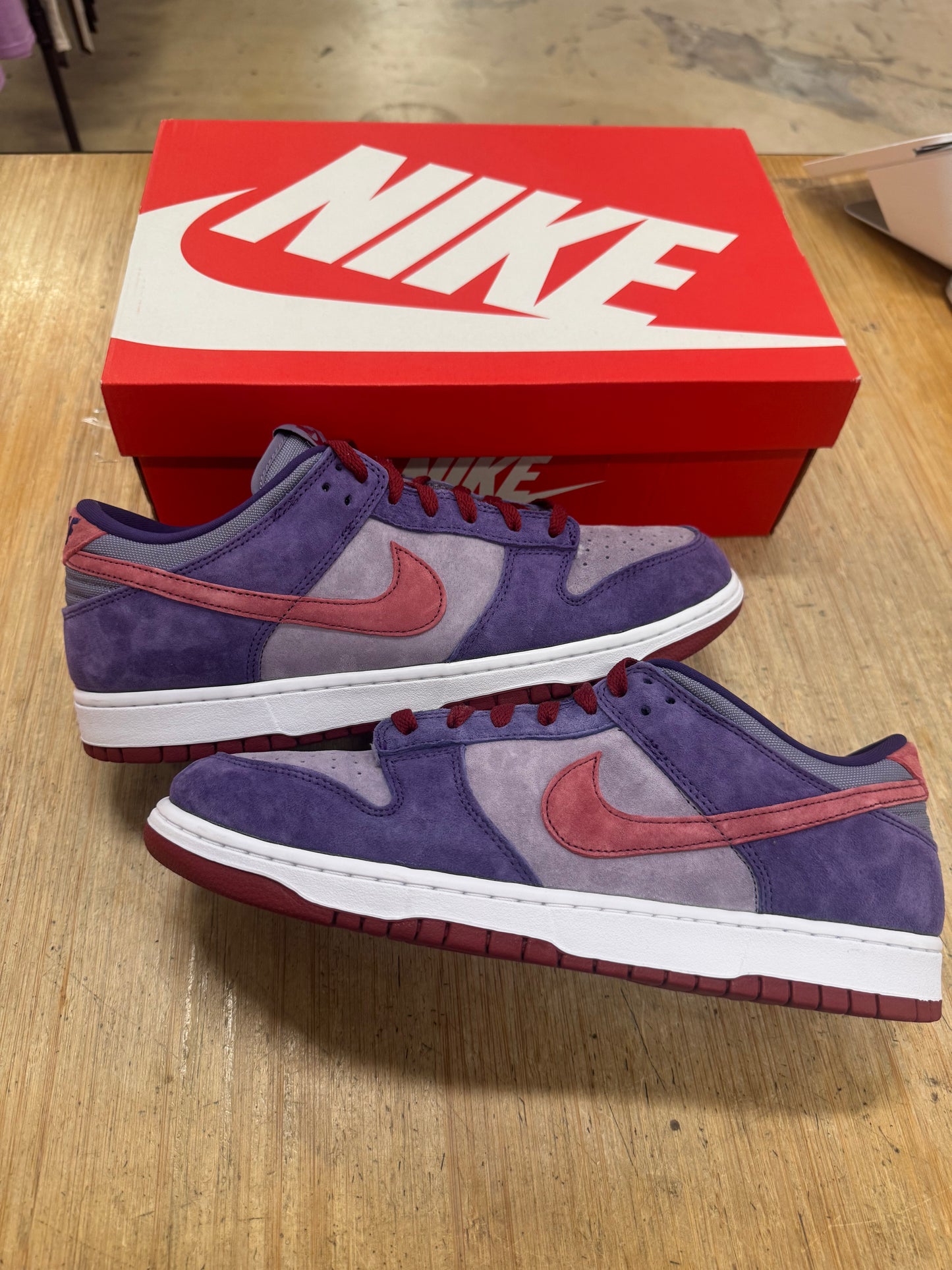 Dunk Low Plum
