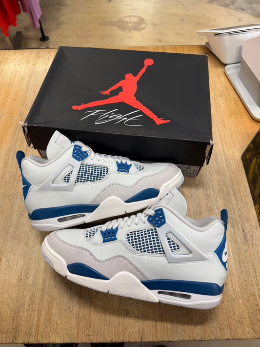 Jordan 4 Military Blue