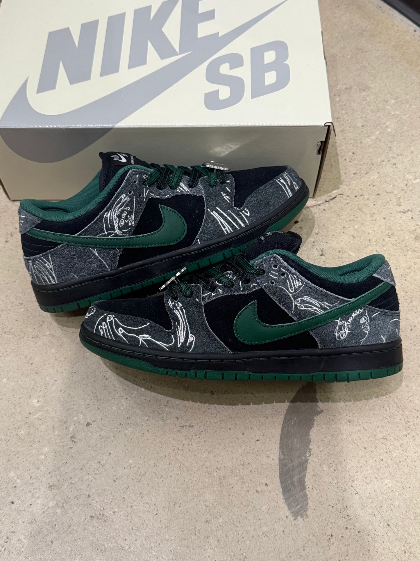 Dunk Low SB There Skateboards