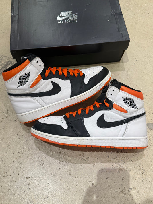 Jordan 1 Electro Orange