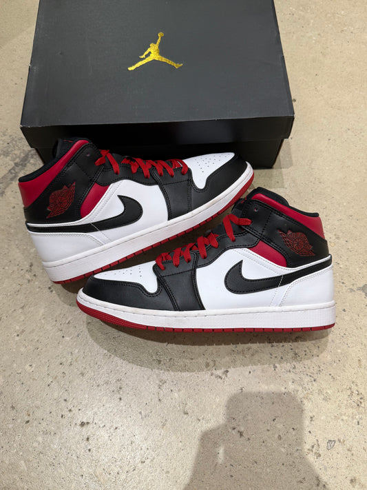 Jordan 1 Mid Gym Red