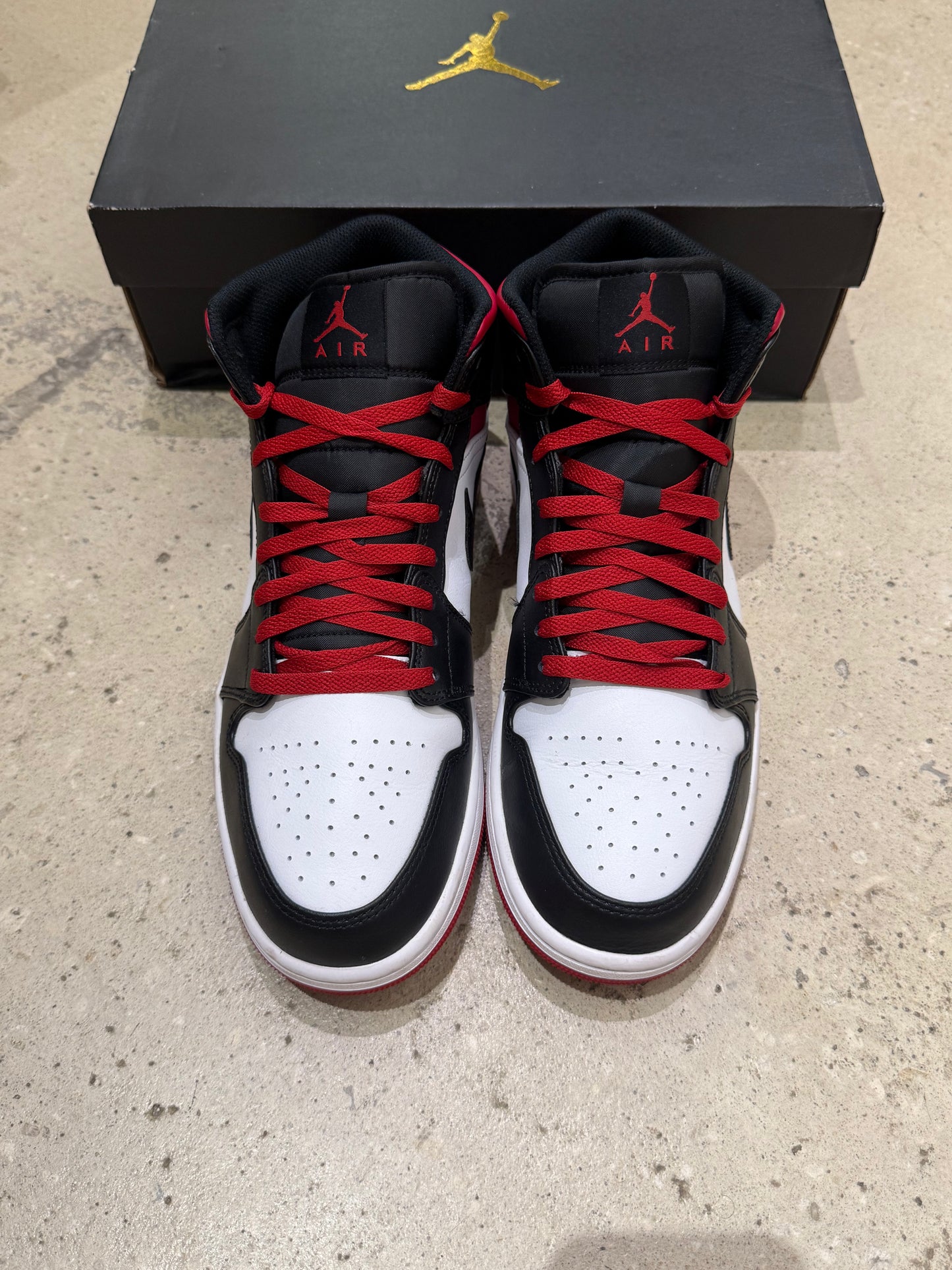 Jordan 1 Mid Gym Red