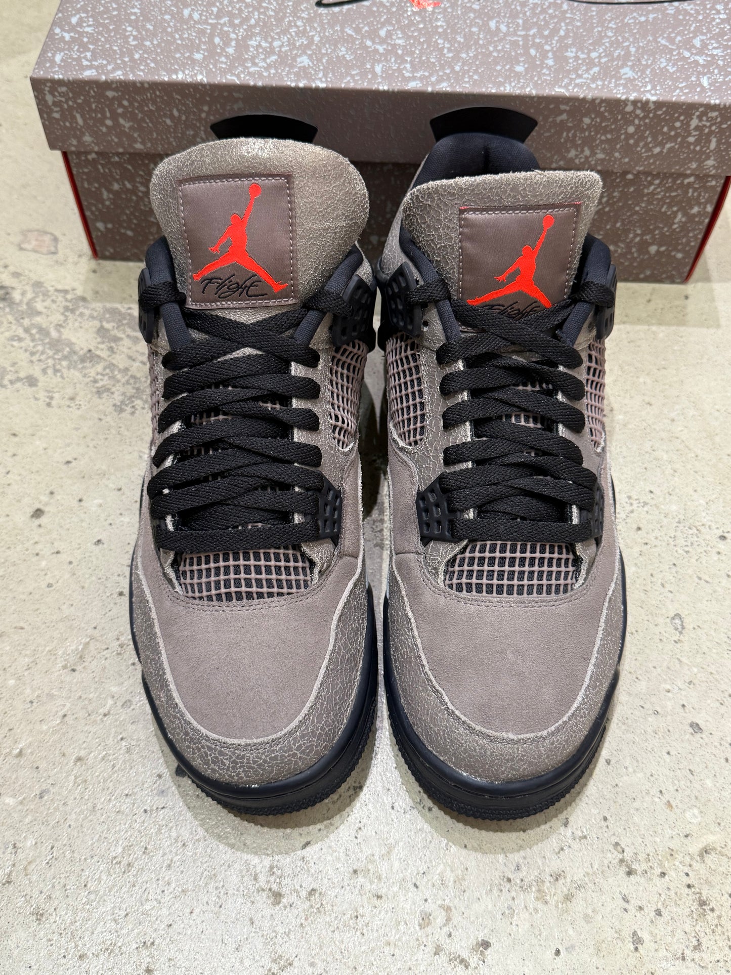 Jordan 4 Taupe Haze
