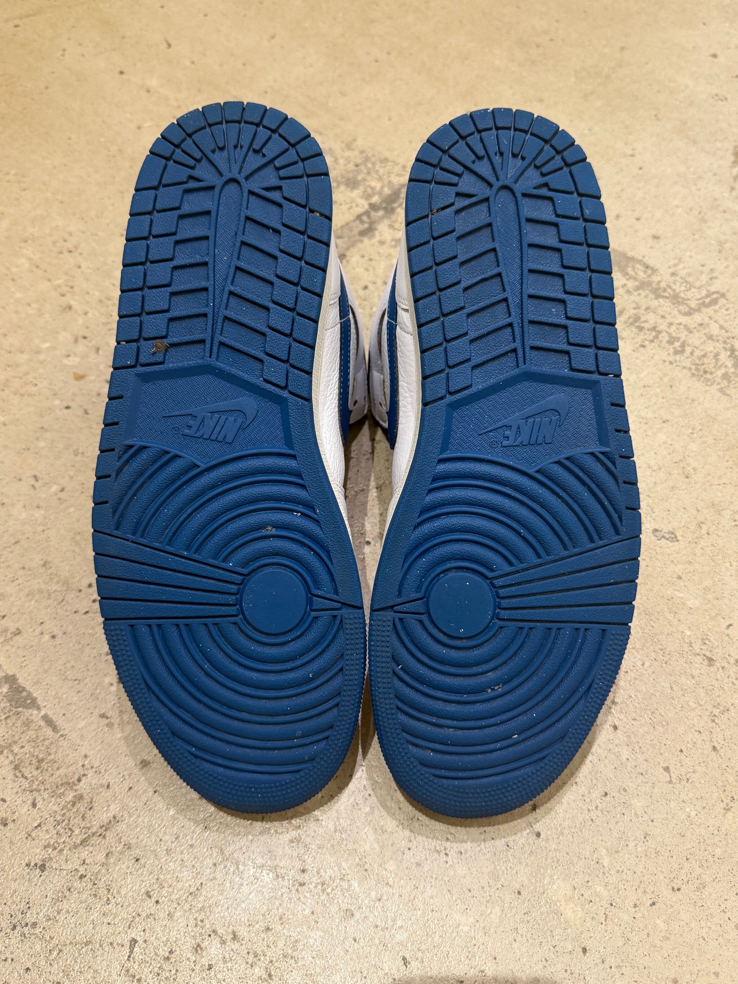 Jordan 1 Mid Industrial Blue