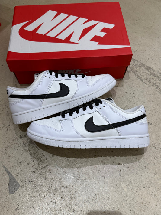 Dunk Low Reverse Panda
