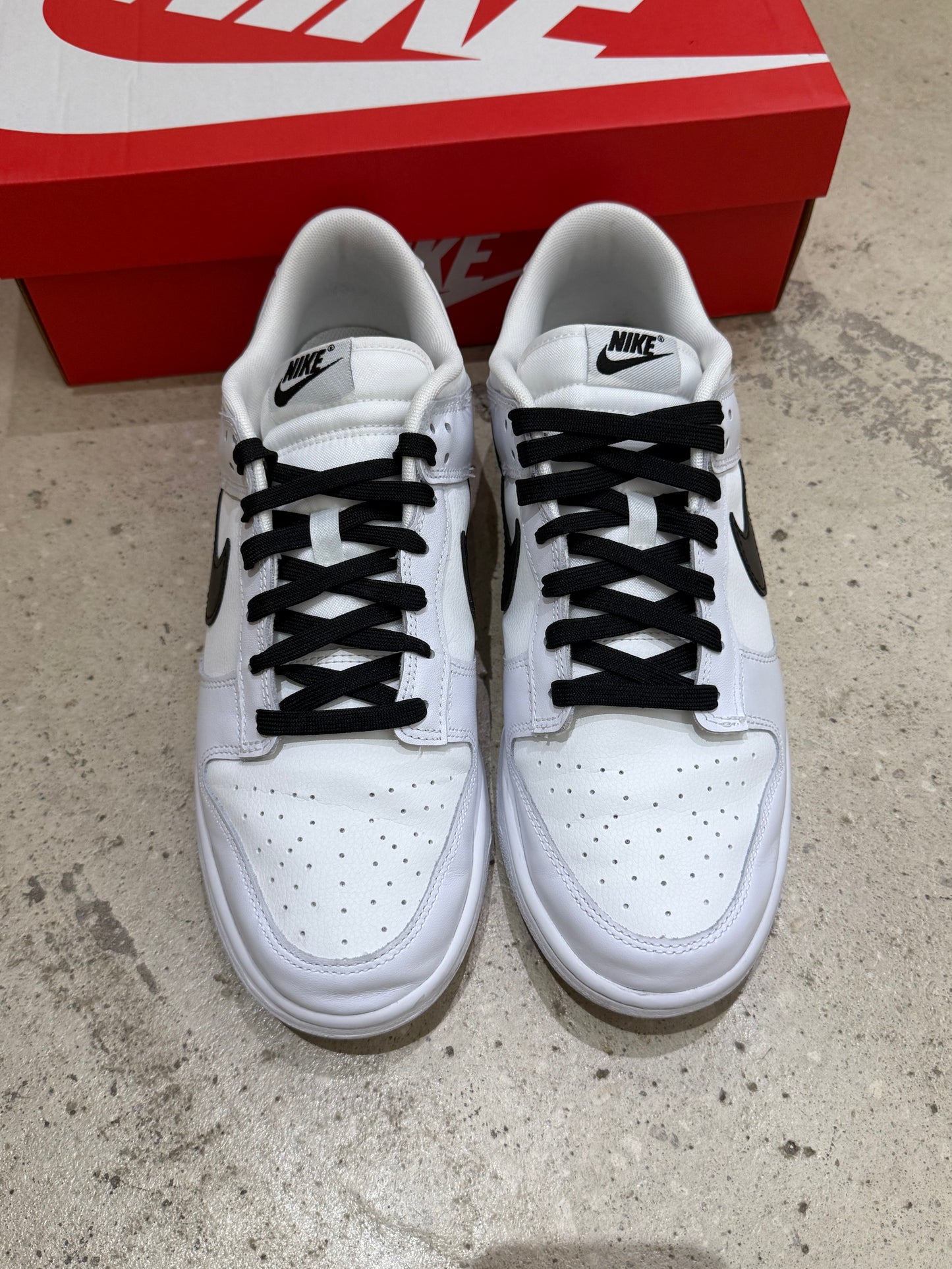 Dunk Low Reverse Panda