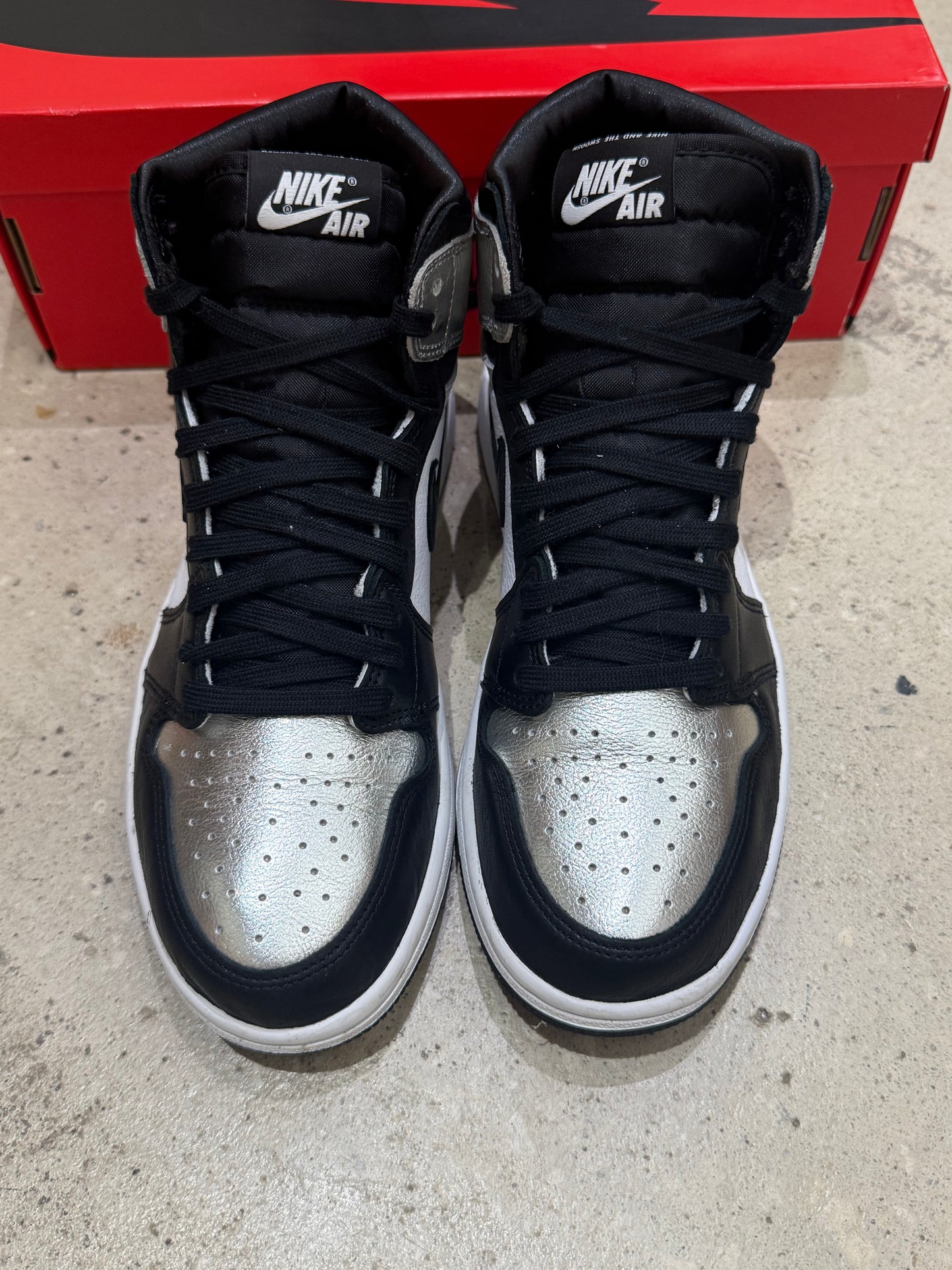 Jordan 1 Silver Toe (W)