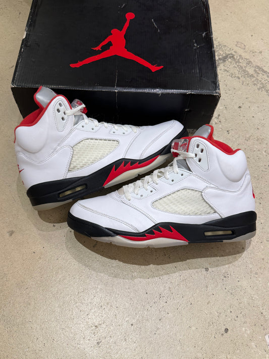 Jordan 5 Fire Red