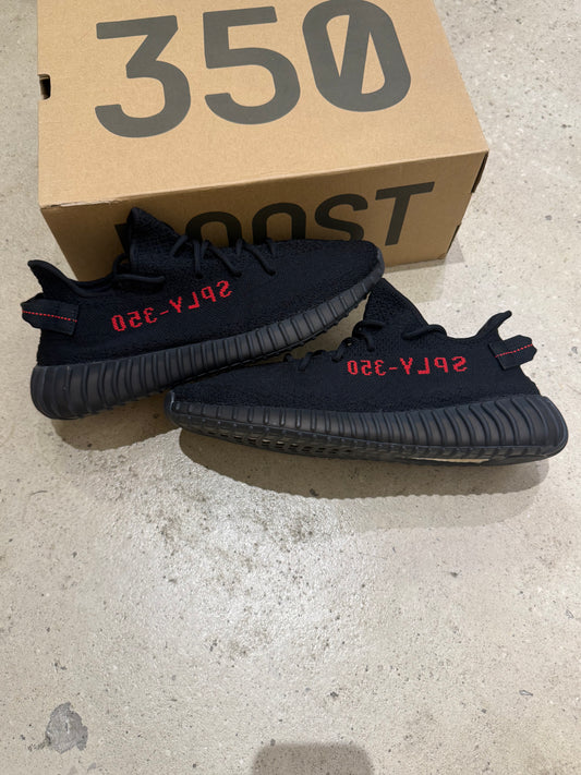 Yeezy 350 Bred
