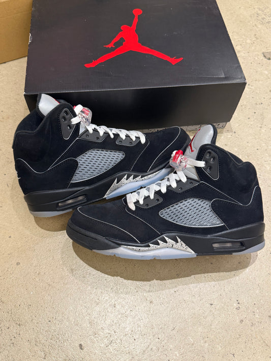 Jordan 5 Black Metallic