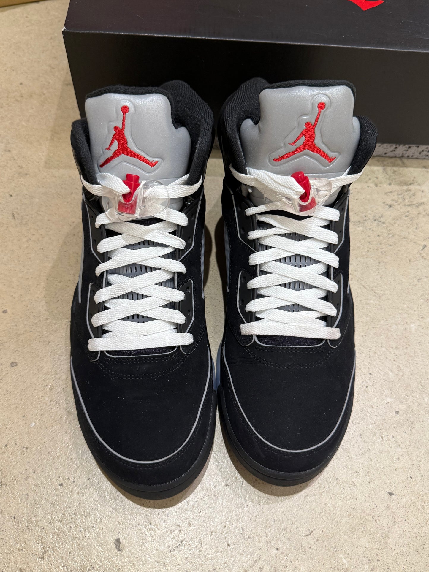 Jordan 5 Black Metallic