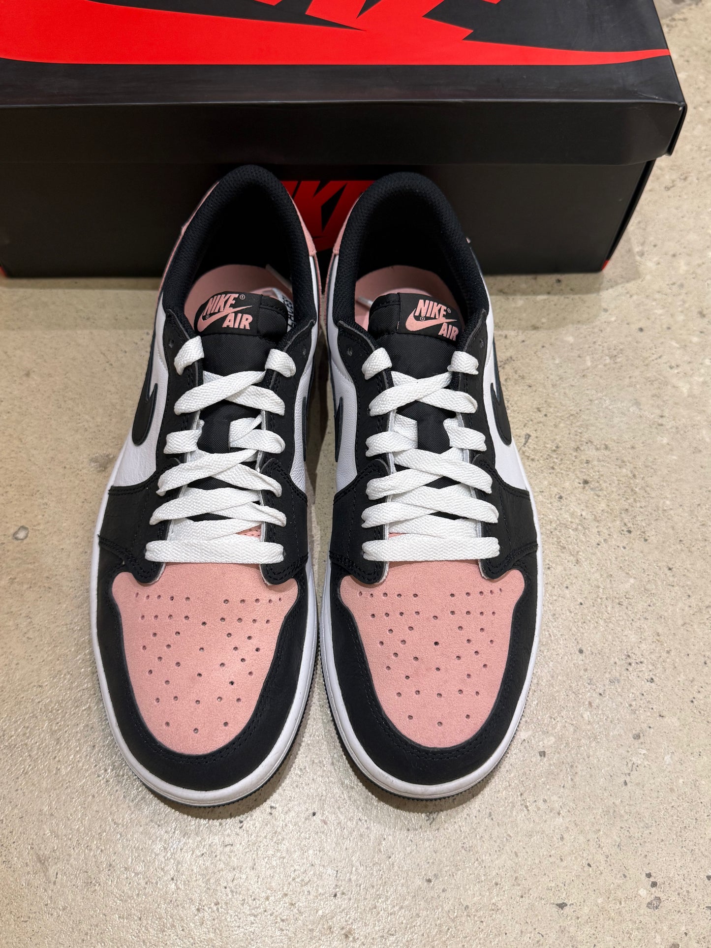 Jordan 1 Low Bleached Coral