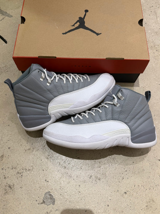 Jordan 12 Stealth