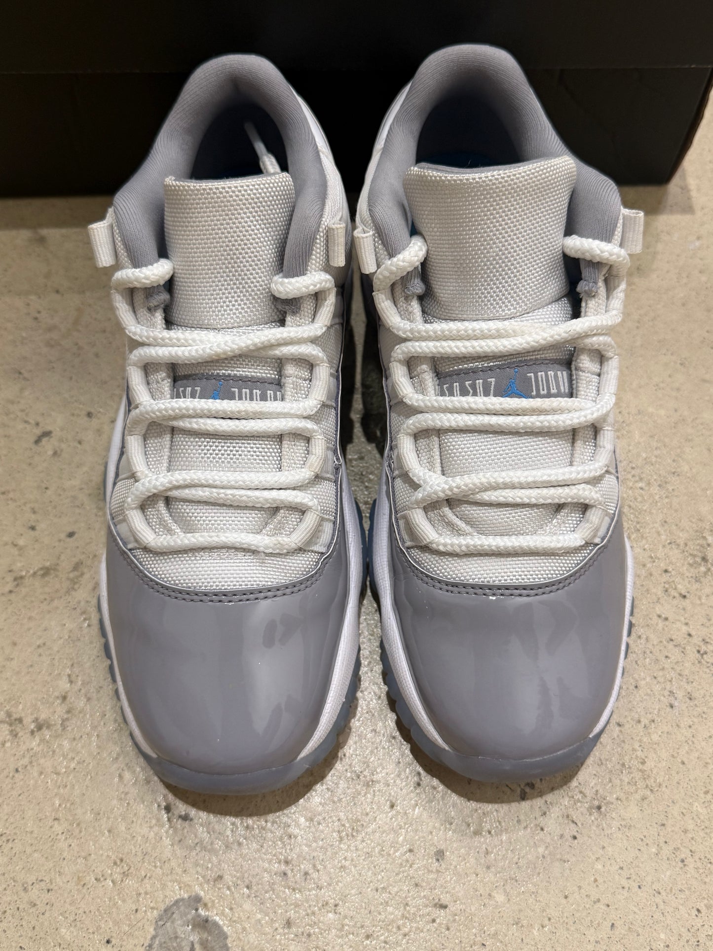 Jordan 11 Low Cement Grey