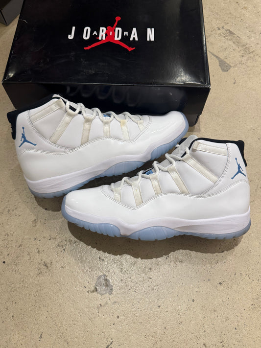 Jordan 11 Legend Blue