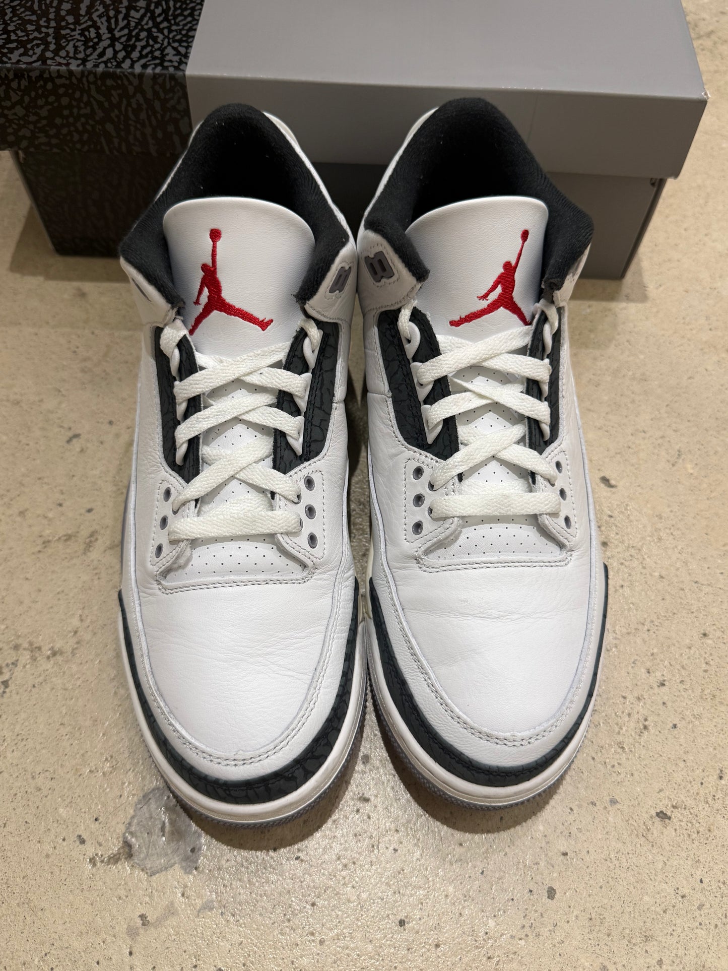 Jordan 3 Cement Grey