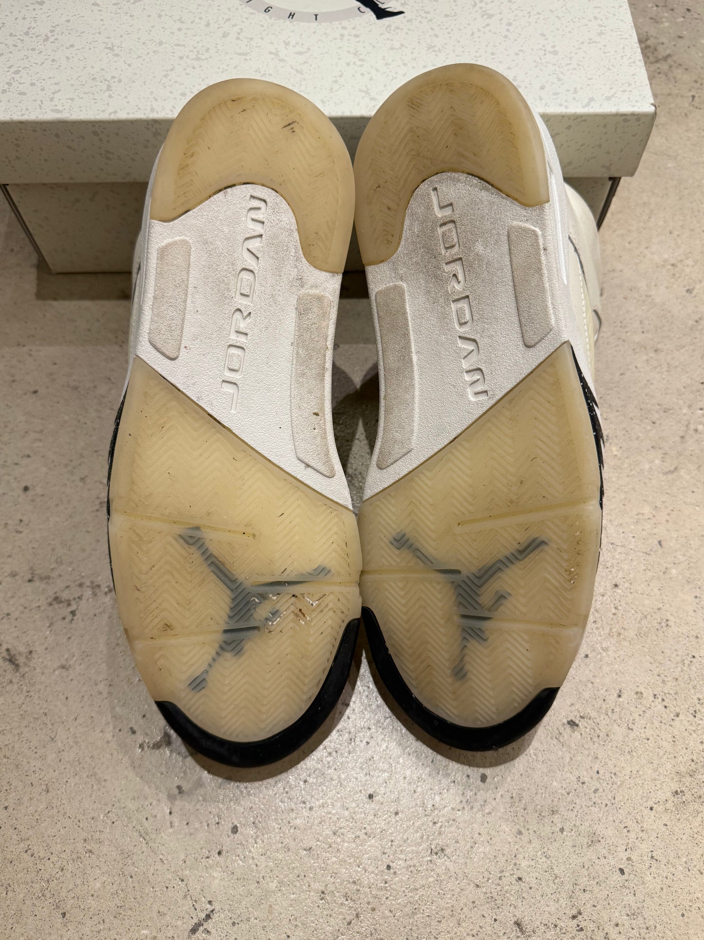 Jordan 5 Sail