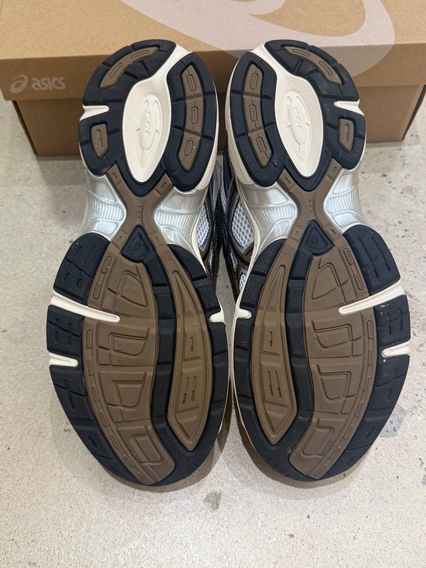 ASIC Gel 1130 Clay Canyon