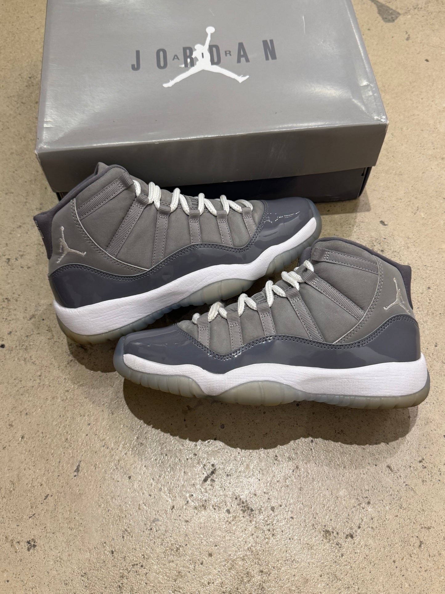 Jordan 11 Cool Grey