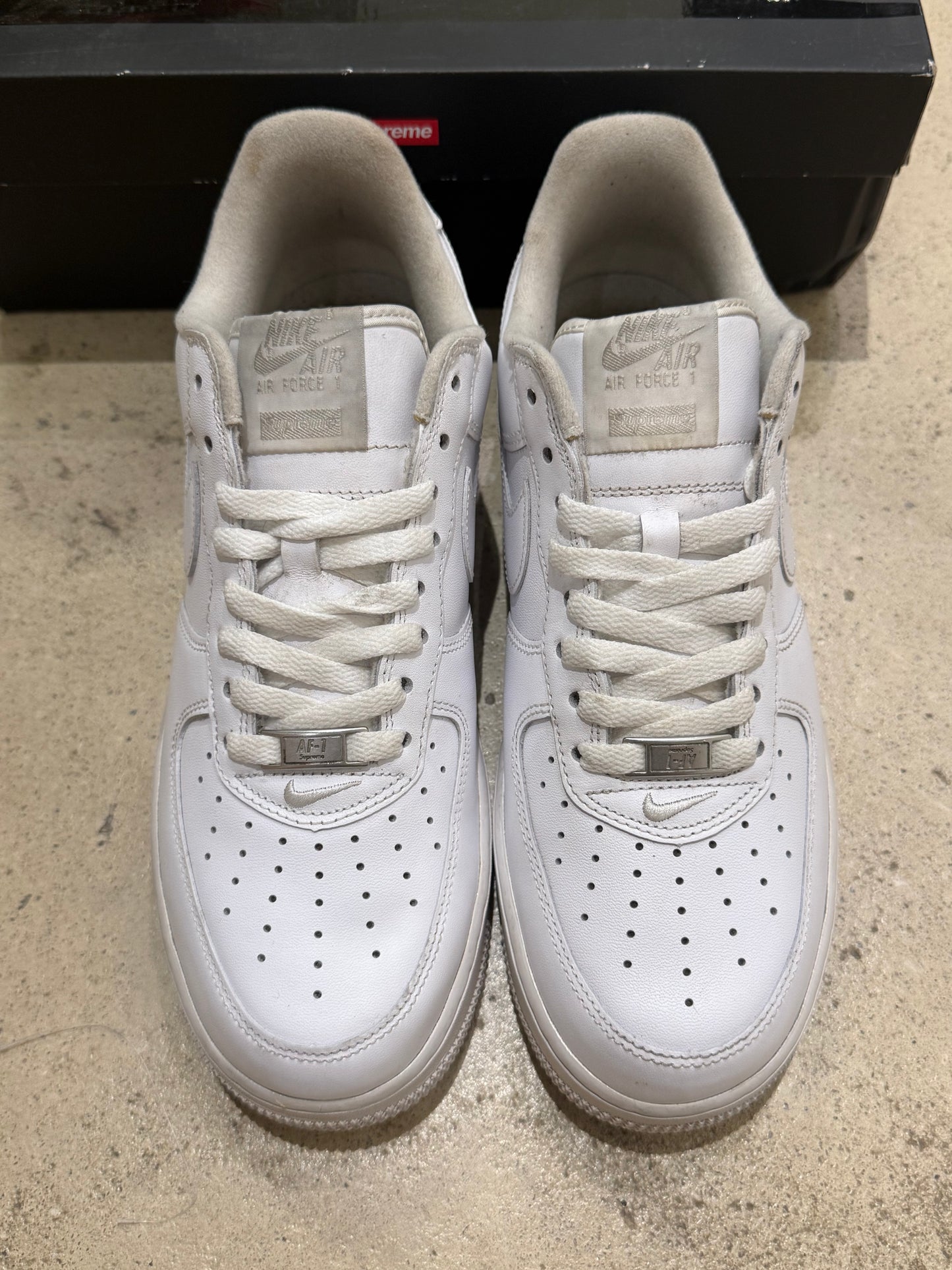 Air Force 1 Low Supreme