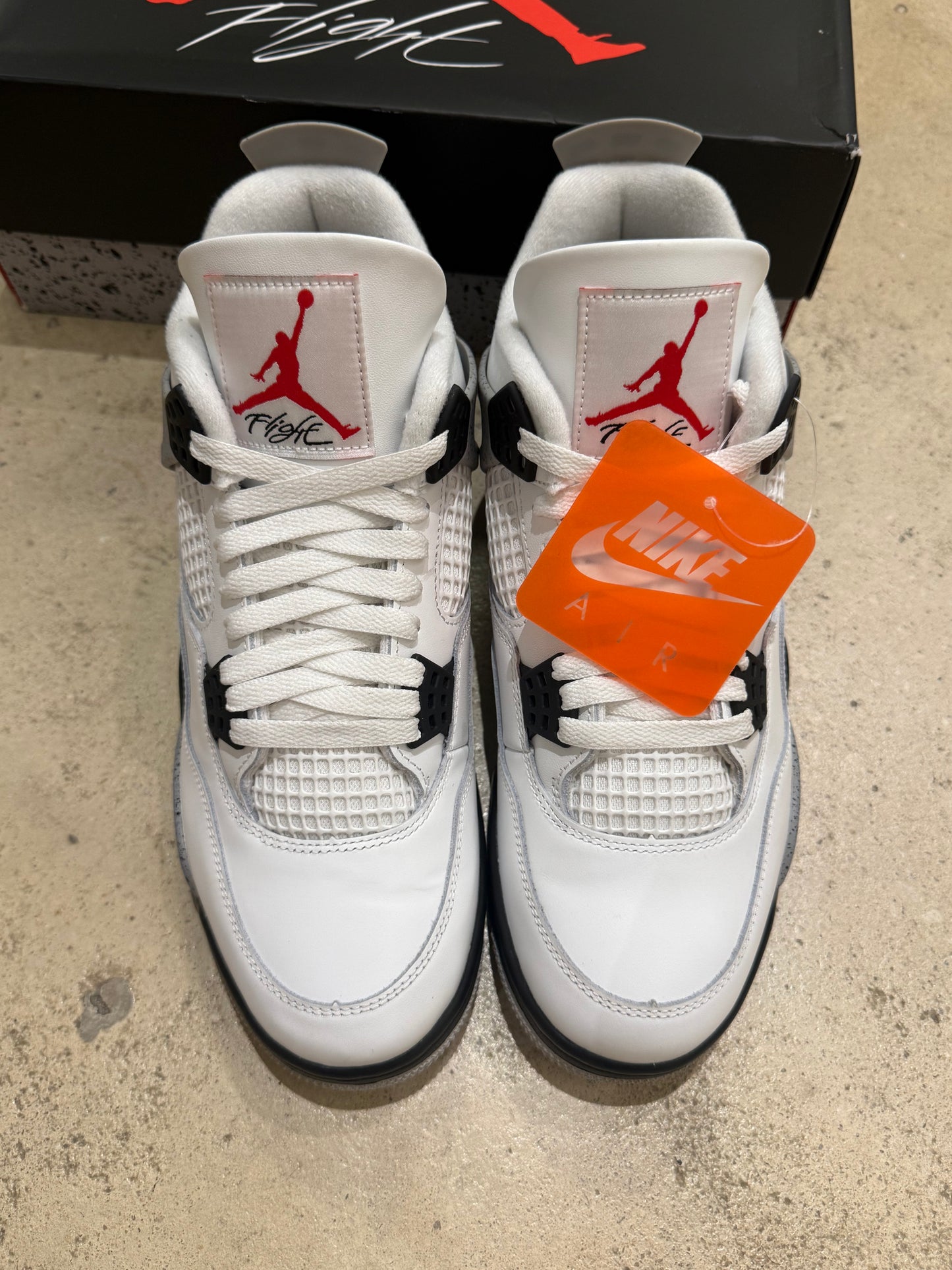 Jordan 4 White Cement
