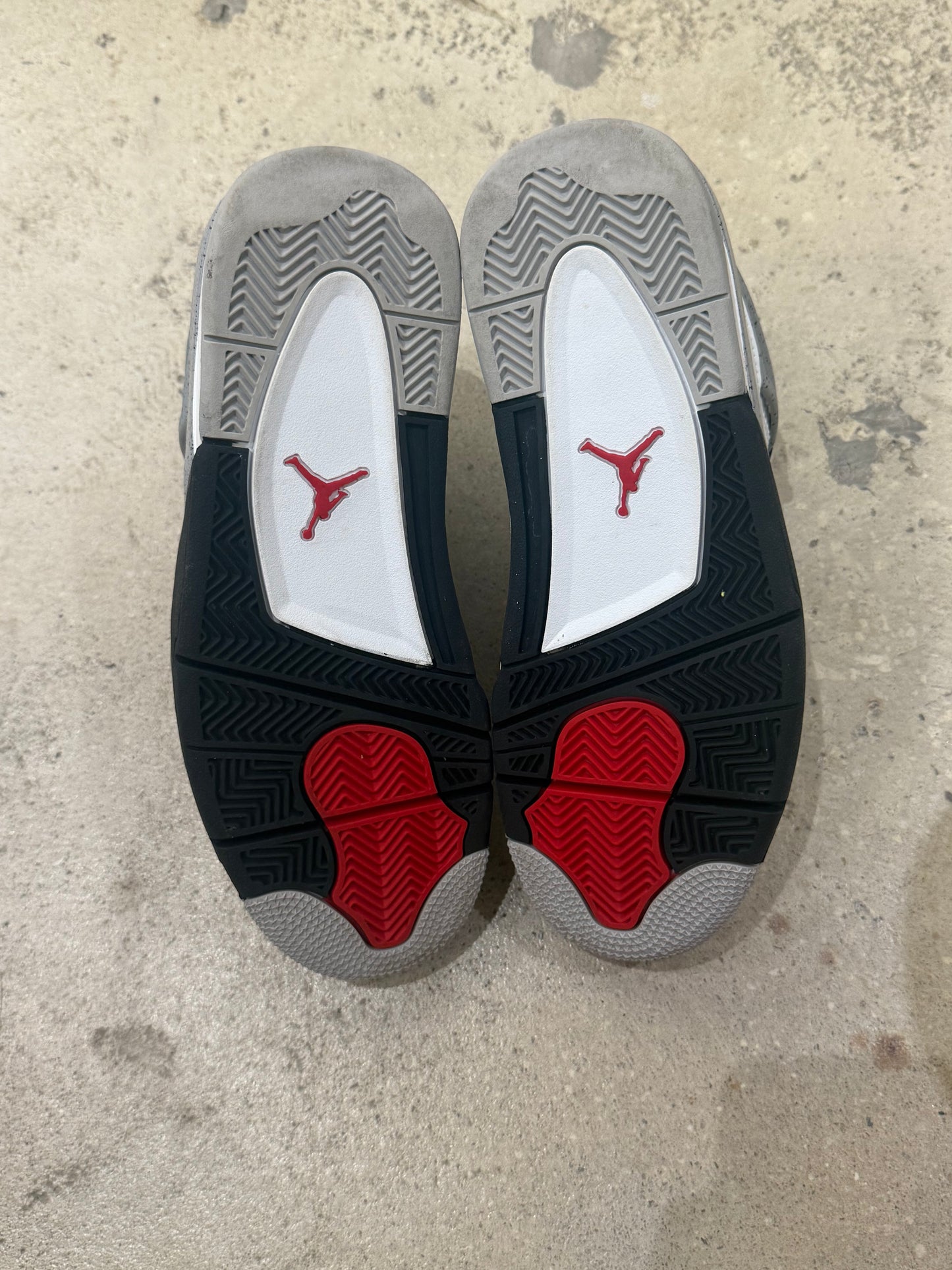 Jordan 4 White Cement