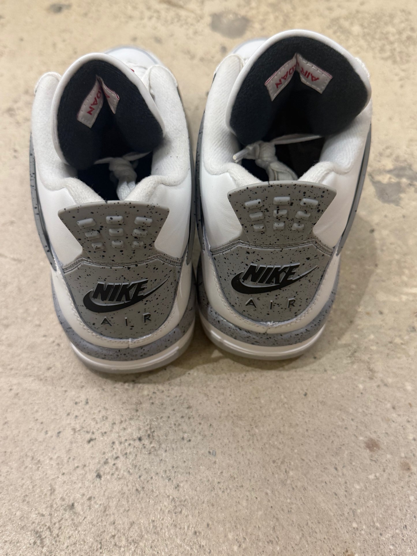 Jordan 4 White Cement