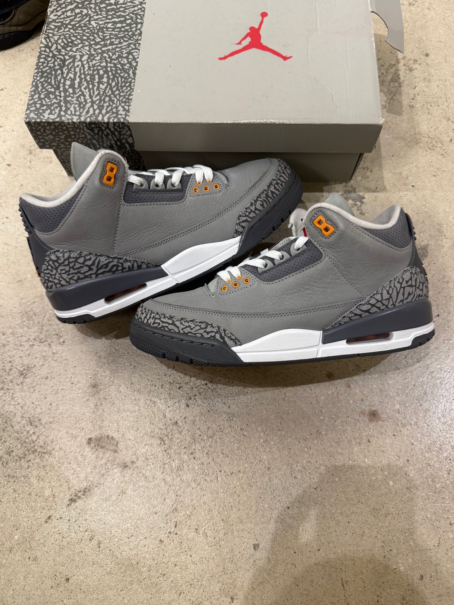 Jordan 3 Cool Grey