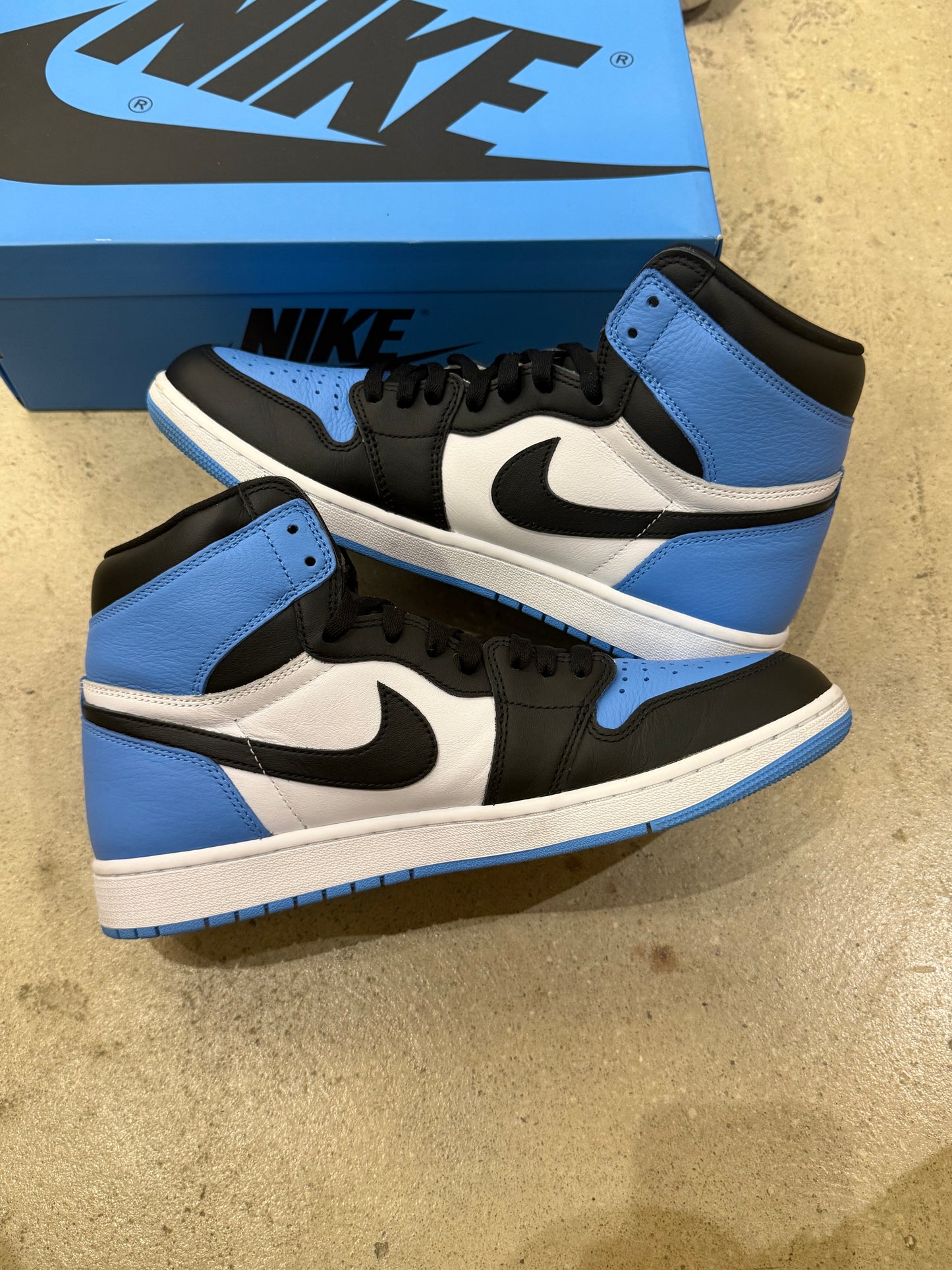 Jordan 1 UNC Toe