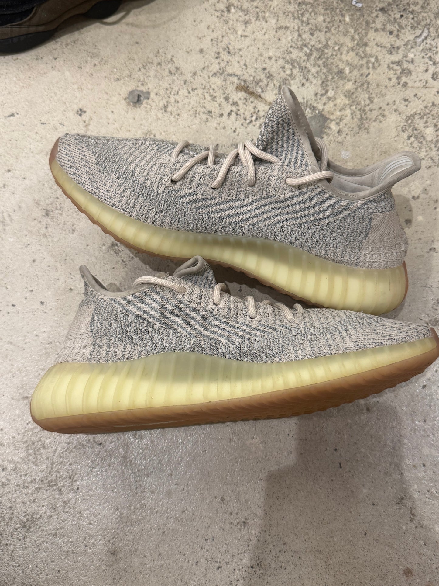Yeezy 350 Citrin