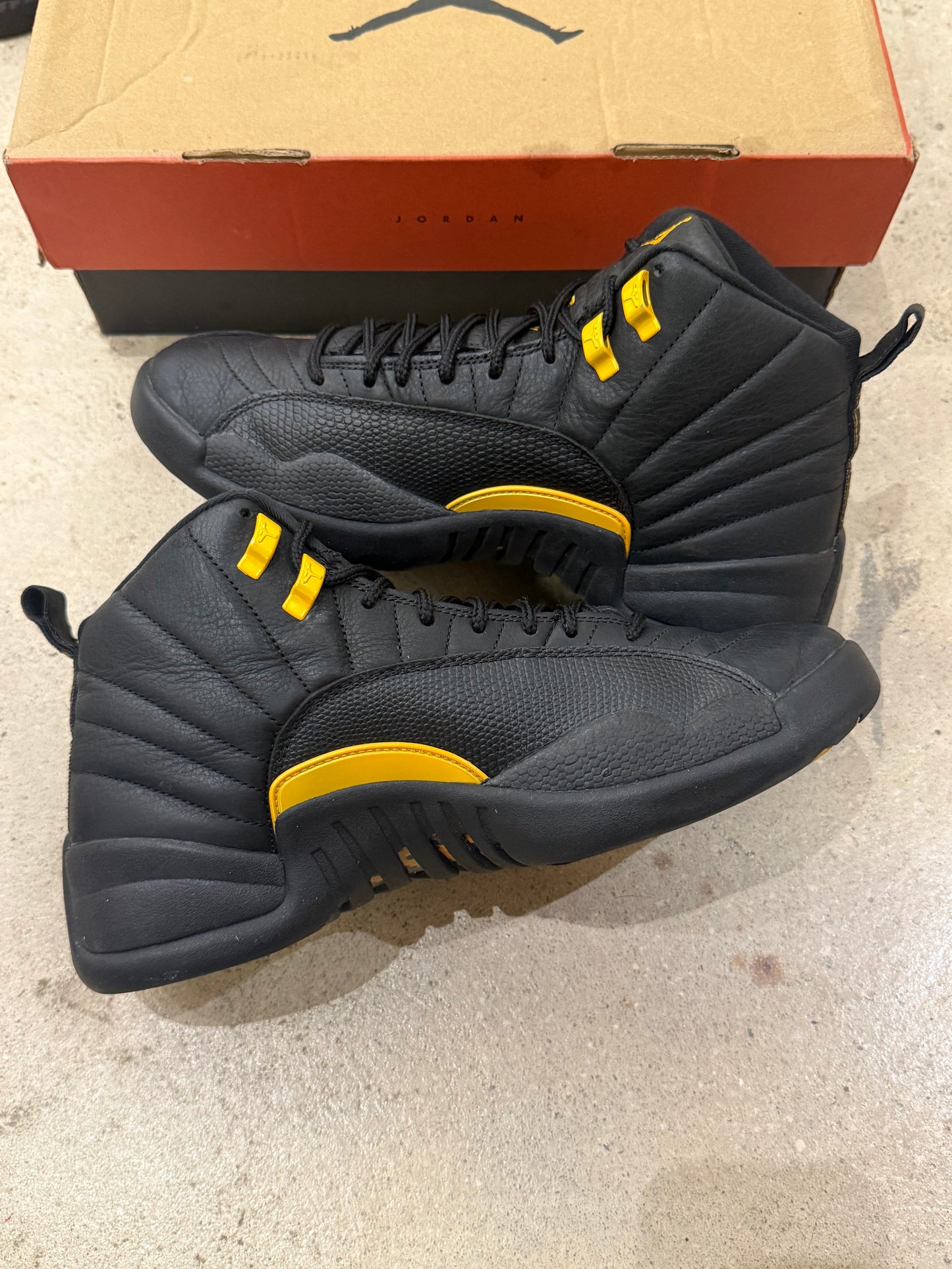Jordan 12 Black Taxi
