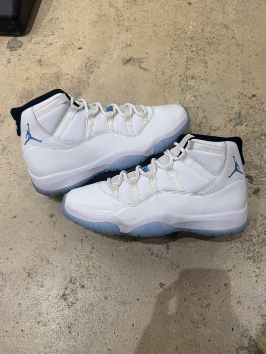 Jordan 11 Legend Blue