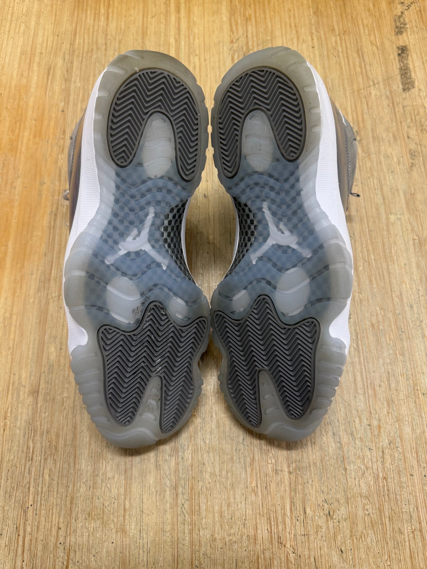 Jordan 11 Cool Grey
