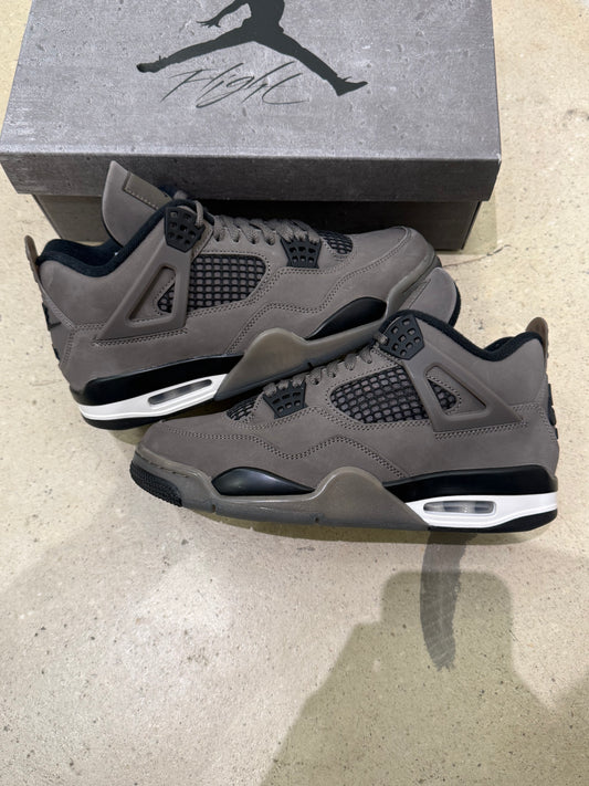 Jordan 4 Cave Stome