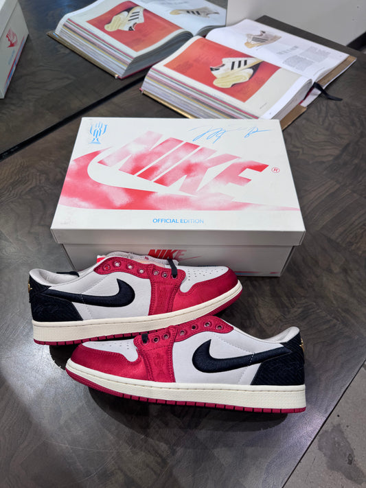 Jordan 1 low Trophy Room
