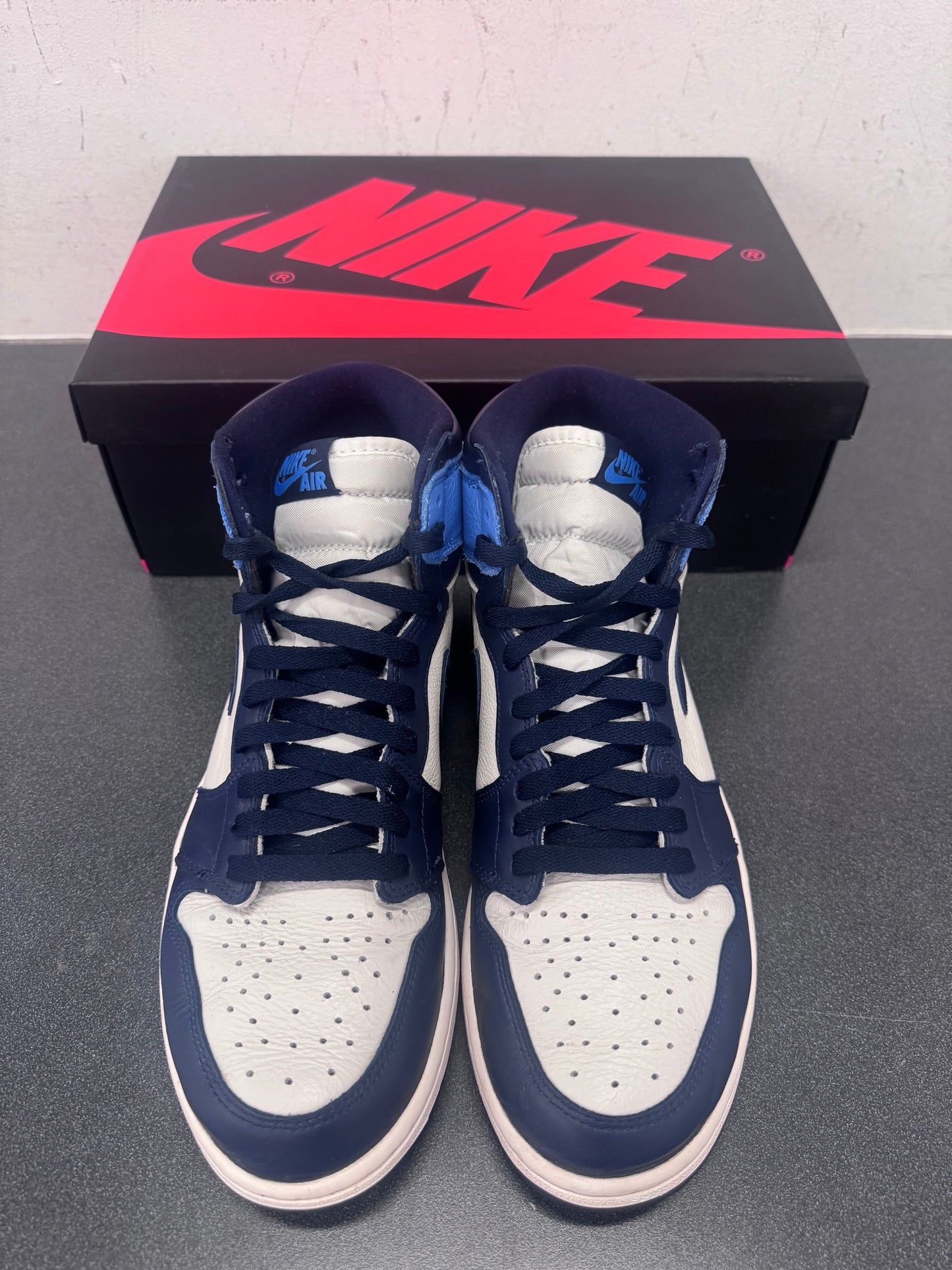 Jordan 1 High Obsidian