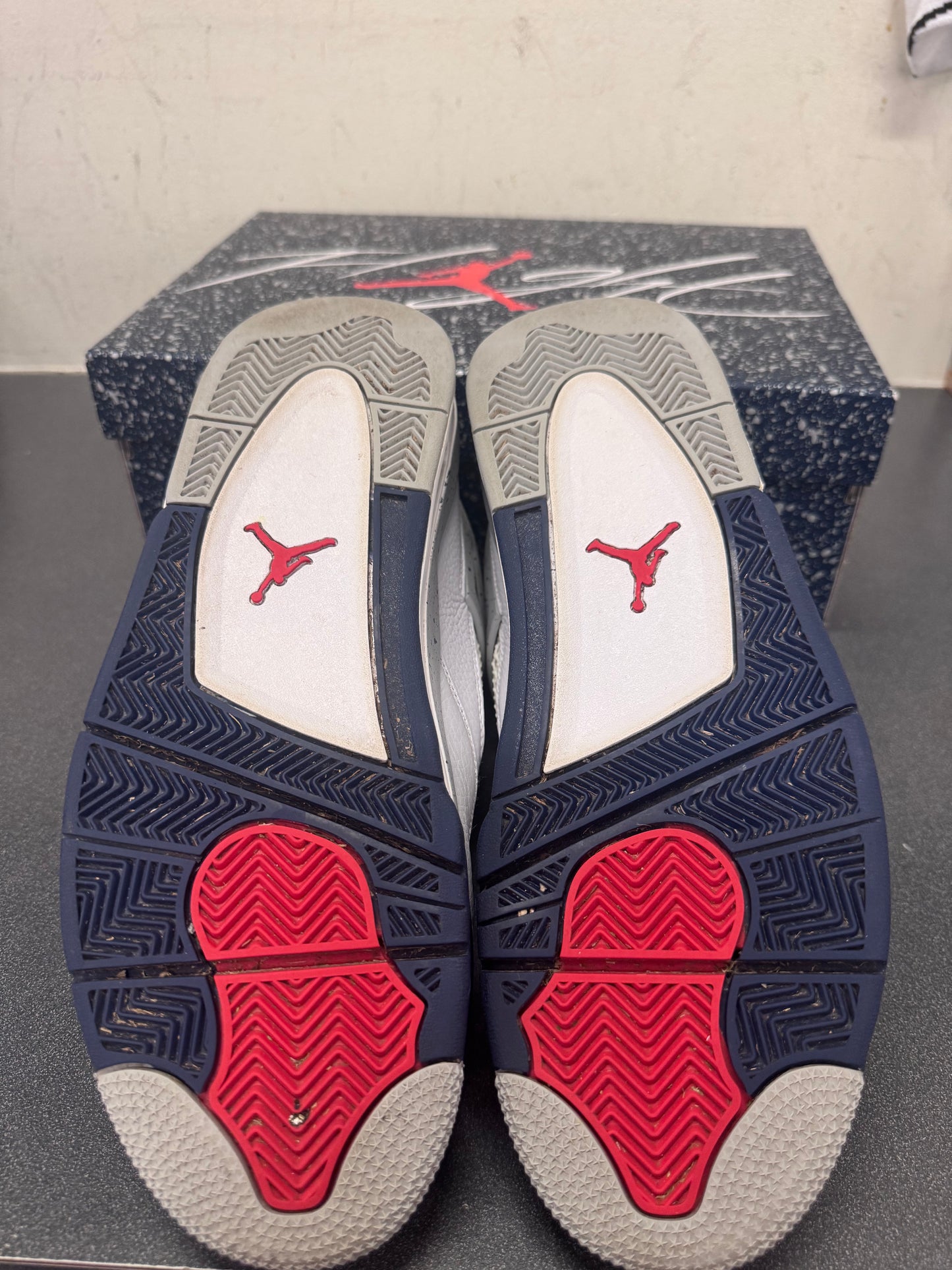Jordan 4 Midnight Navy
