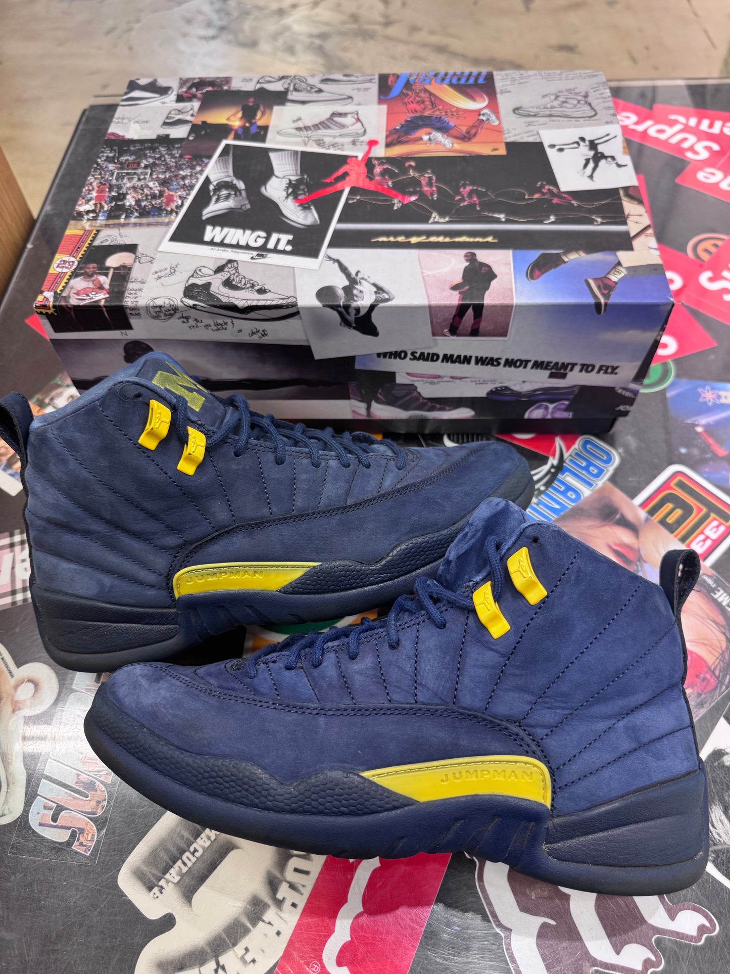 Jordan 12 Michigan