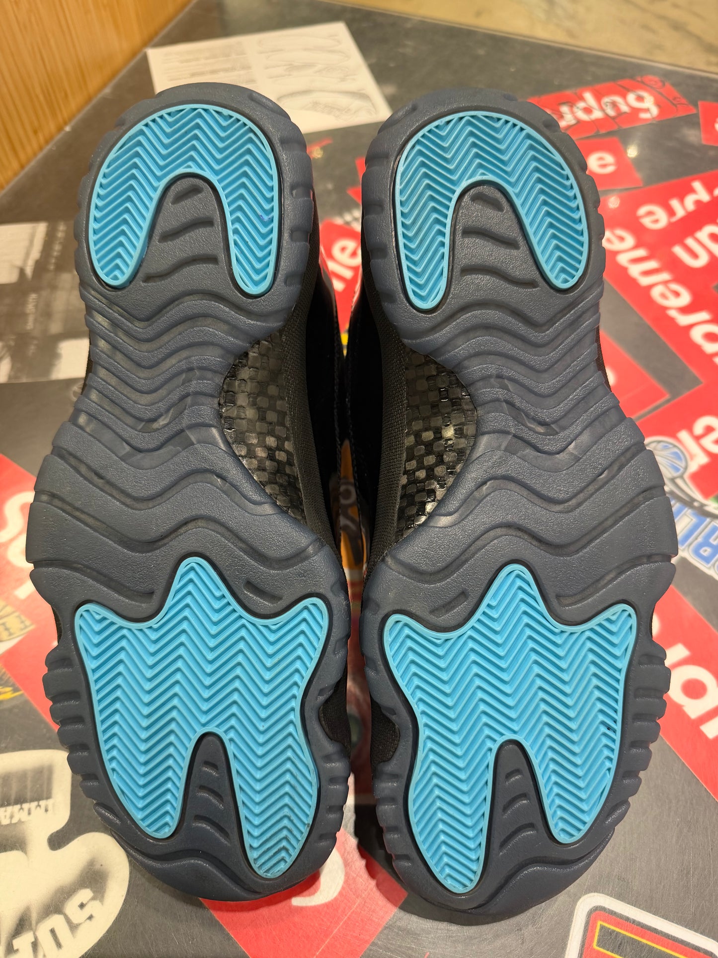 Jordan 11 Gamma Blue