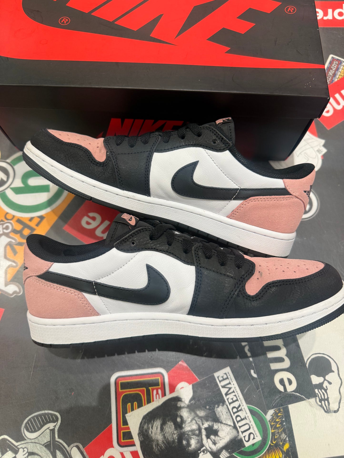 Jordan 1 Low Bleached Coral