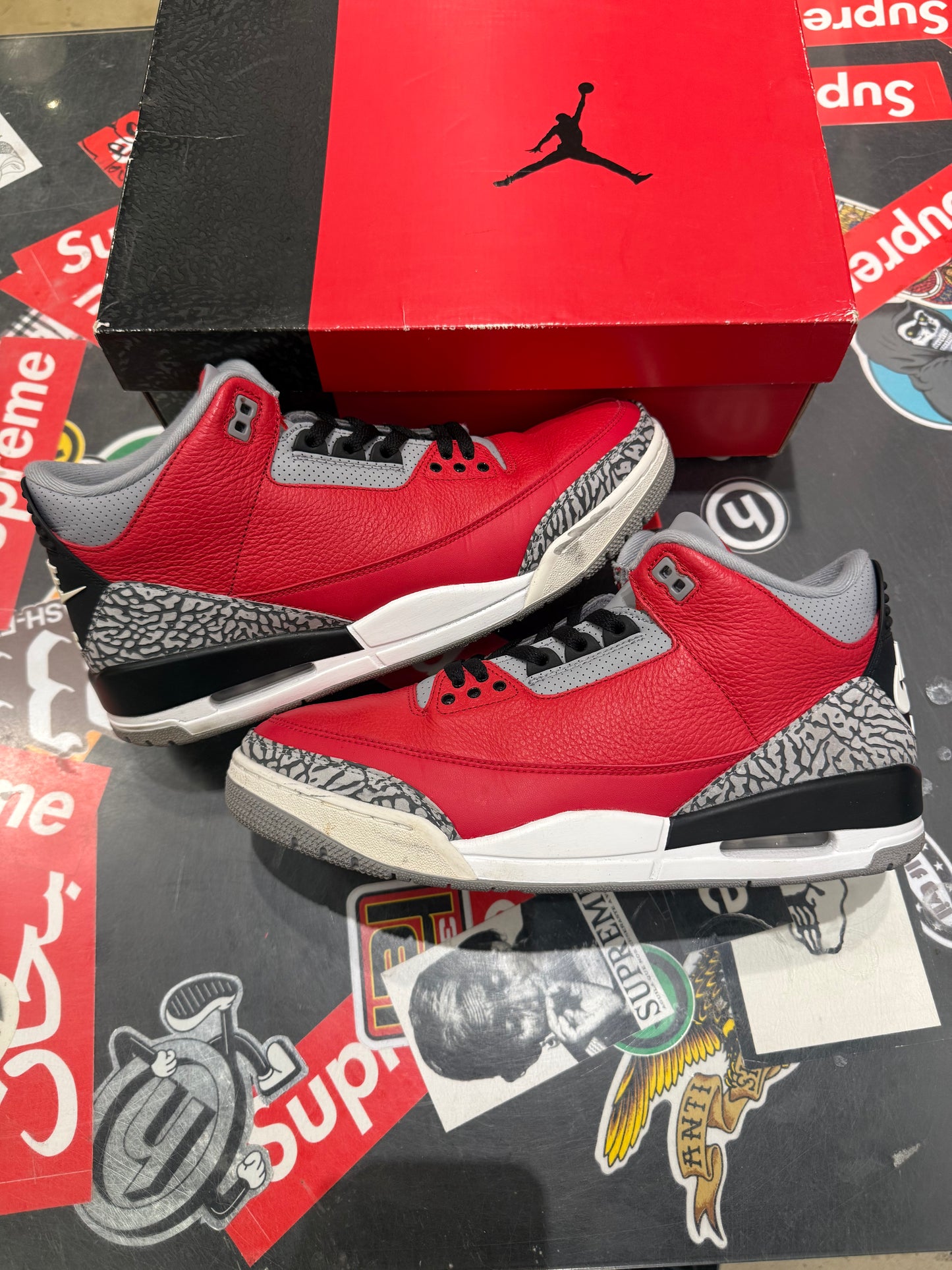 Jordan 3 Unite