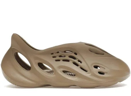 Yeezy Foam RNNR Stone Taupe