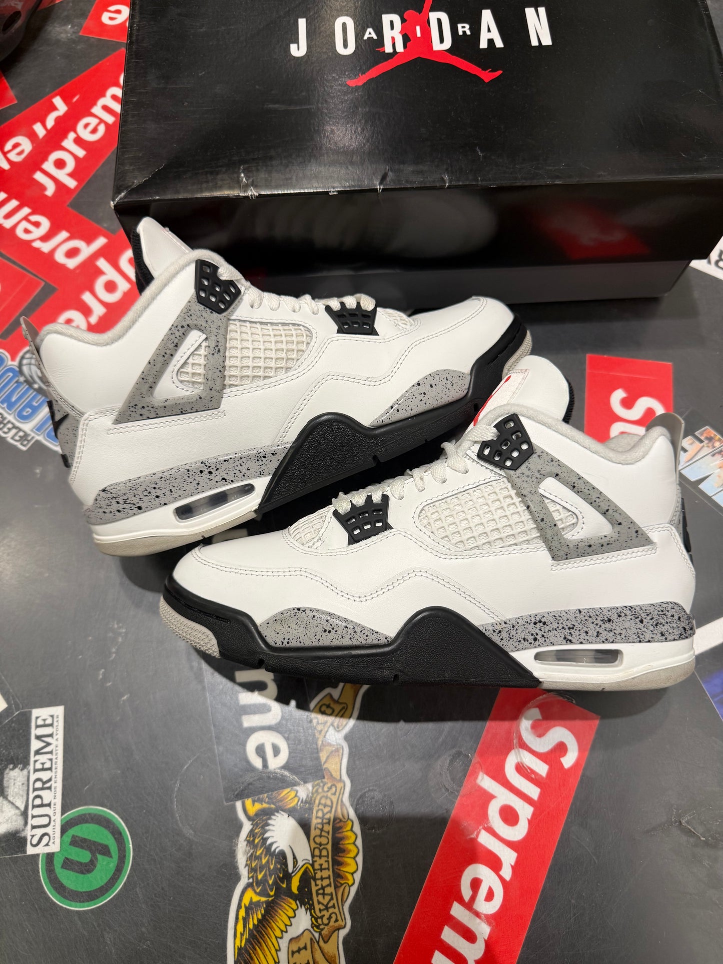 Jordan 4 White Cement