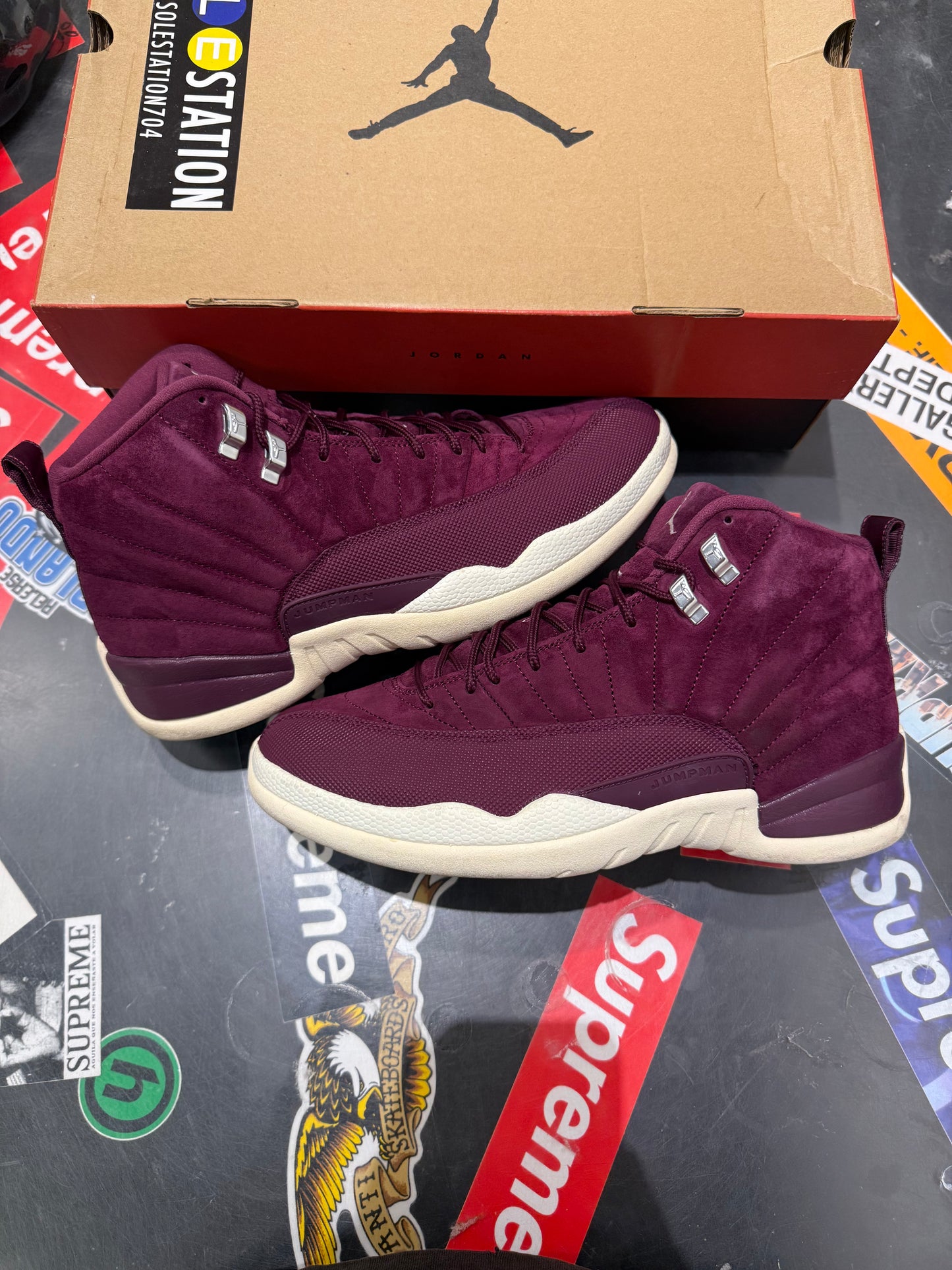 Jordan 12 Bordeaux