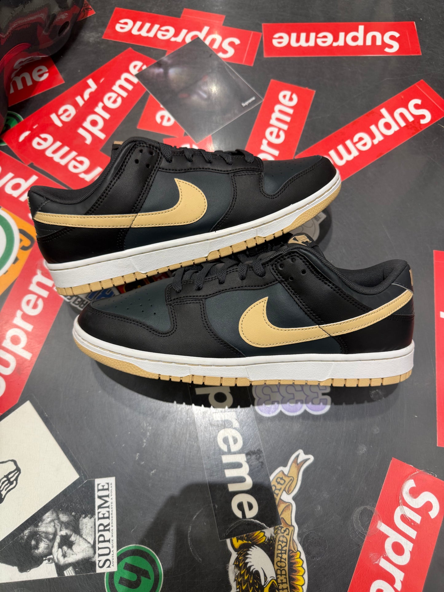 Dunk Low Black Sesame