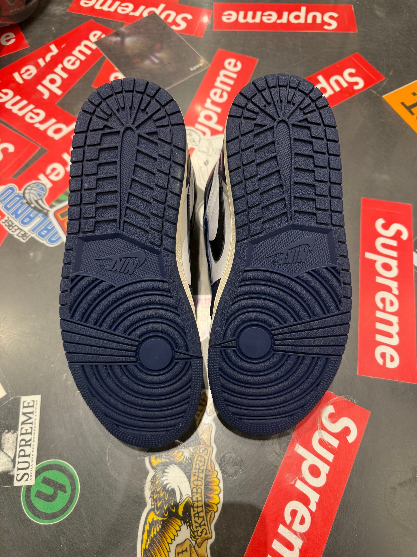 Jordan 1 Midnight Navy